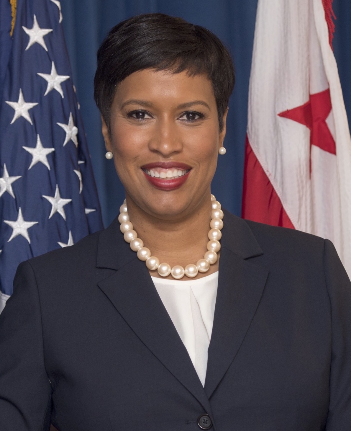 Muriel_Bowser_official_photo.jpg