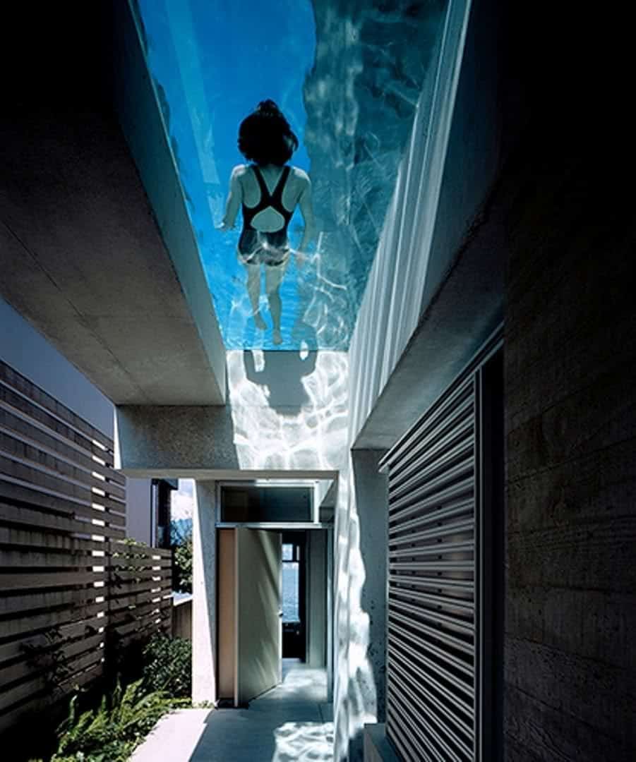 glass-walled-swimming-pool-5.jpg