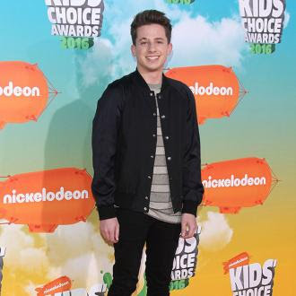 charlie_puth_1530125.jpg