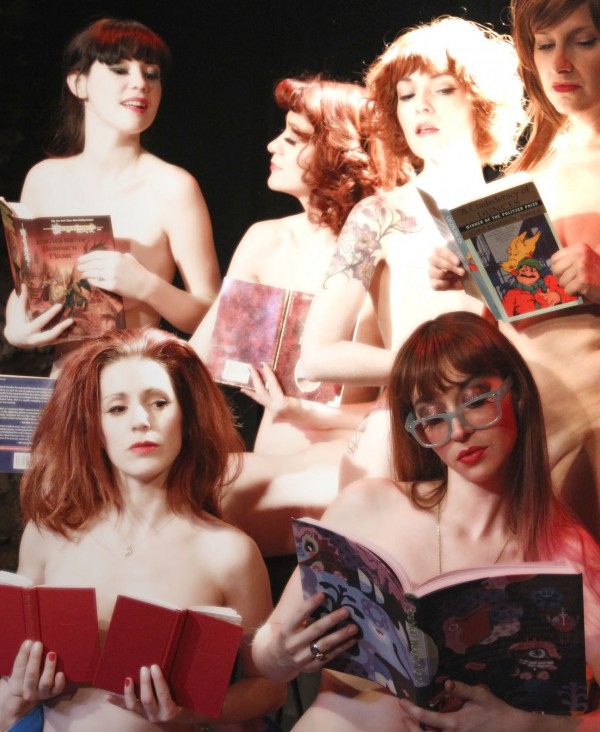 naked-girls-reading.jpg